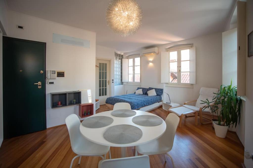 Torretta10 - Studio Apartment Триест Екстериор снимка