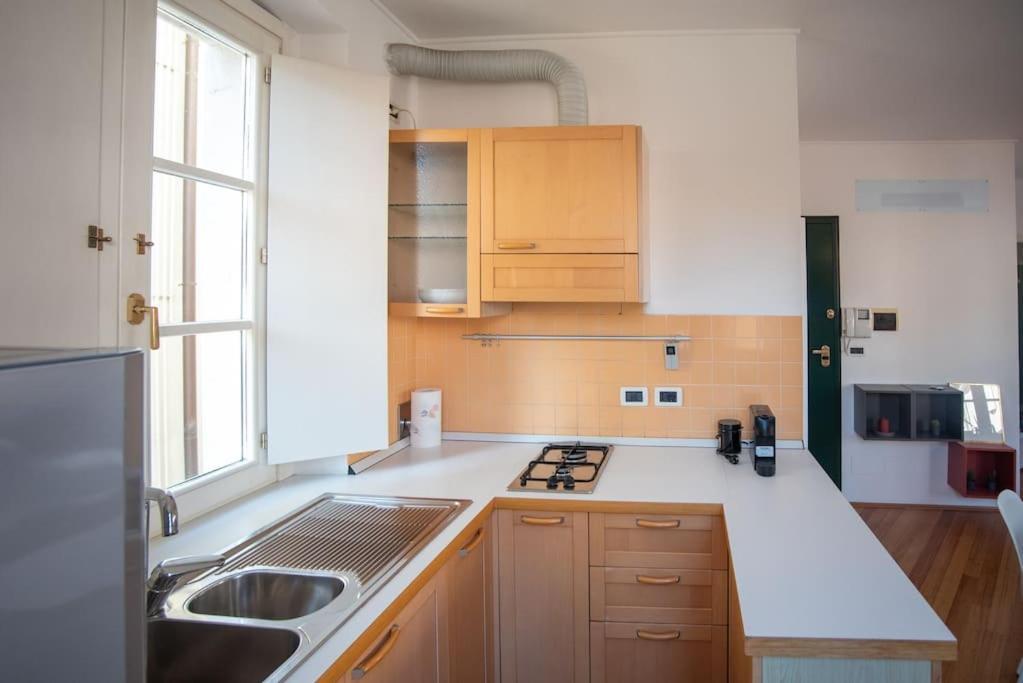 Torretta10 - Studio Apartment Триест Екстериор снимка